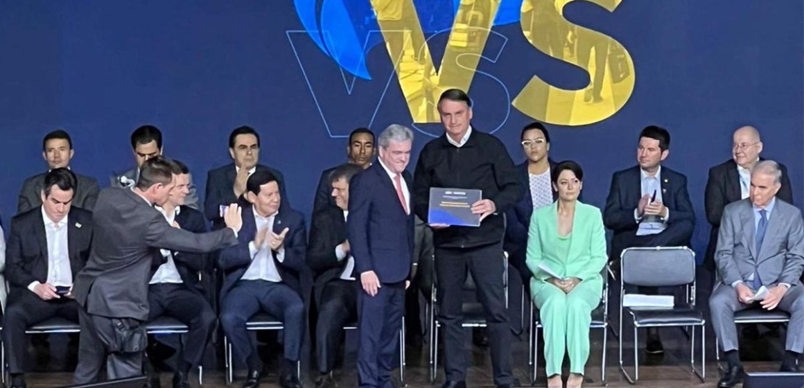 Presidente Jair Bolsonaro asiste a inauguración del SIAVS 2022
