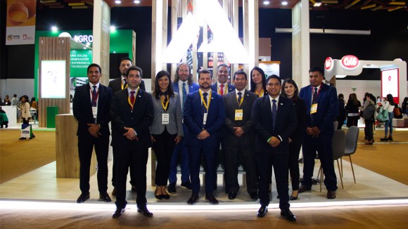Alltech Perú estrecha sus lazos con la industria agropecuaria local en compañía del Dr. Mark Lyons