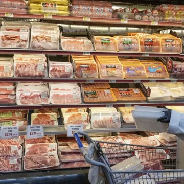 Reino Unido prohíbe importación de productos pecuarios alemanes tras brote de Fiebre Aftosa