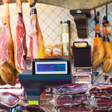 Comercialización e importación de carne porcina en Perú fue estable en julio, con ajustes en los ingresos